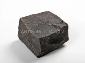 Skaldyti bazalto grindinio akmenys nuotrauka 2