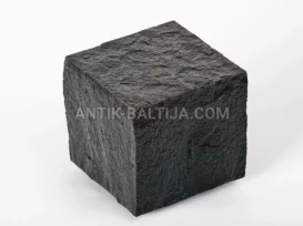 Skaldyti ir pjauti bazaltiniai grindinio akmenys nuotrauka 4