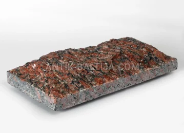 Granito skaldytos plokštės Rosso Santiago nuotrauka 1