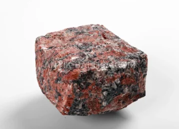 Skaldyti granito grindinio akmenys Rosso Santiago nuotrauka 1