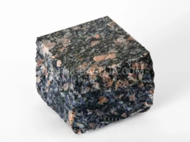 Skaldyti ir pjauti granito grindinio akmenys Leopard Red nuotrauka 4