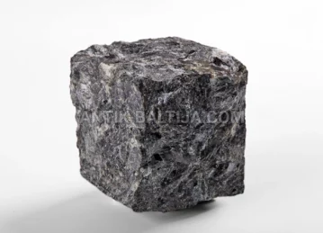 Skaldytas grindinio labradoritas nuotrauka 1